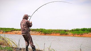 ПОЙМАЛ РЫБУ НА МИЛЛИОН! РЫБАЛКА НА САЗАНА. Закидушки на современный лад